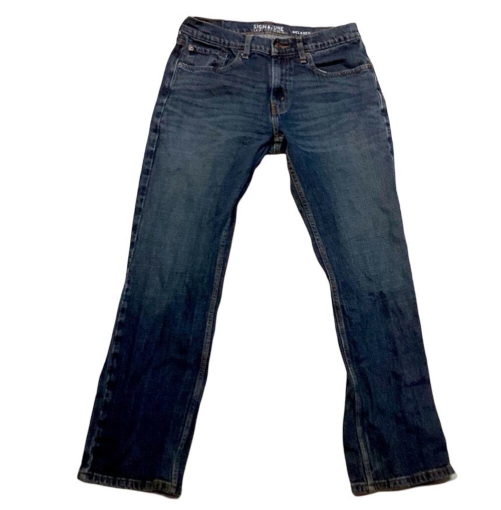 Signature Levi Strauss Relaxed Fit Jeans